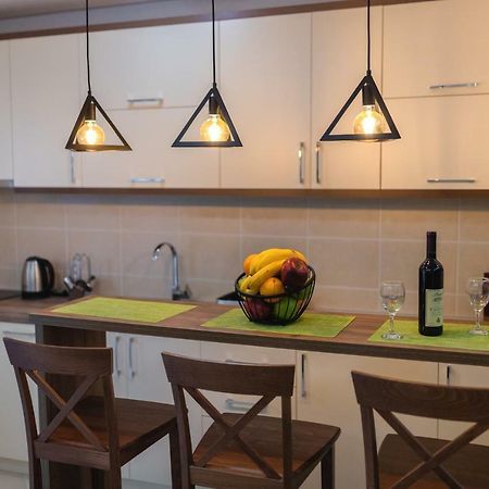 Apartmani Tref Petrovac Zewnętrze zdjęcie
