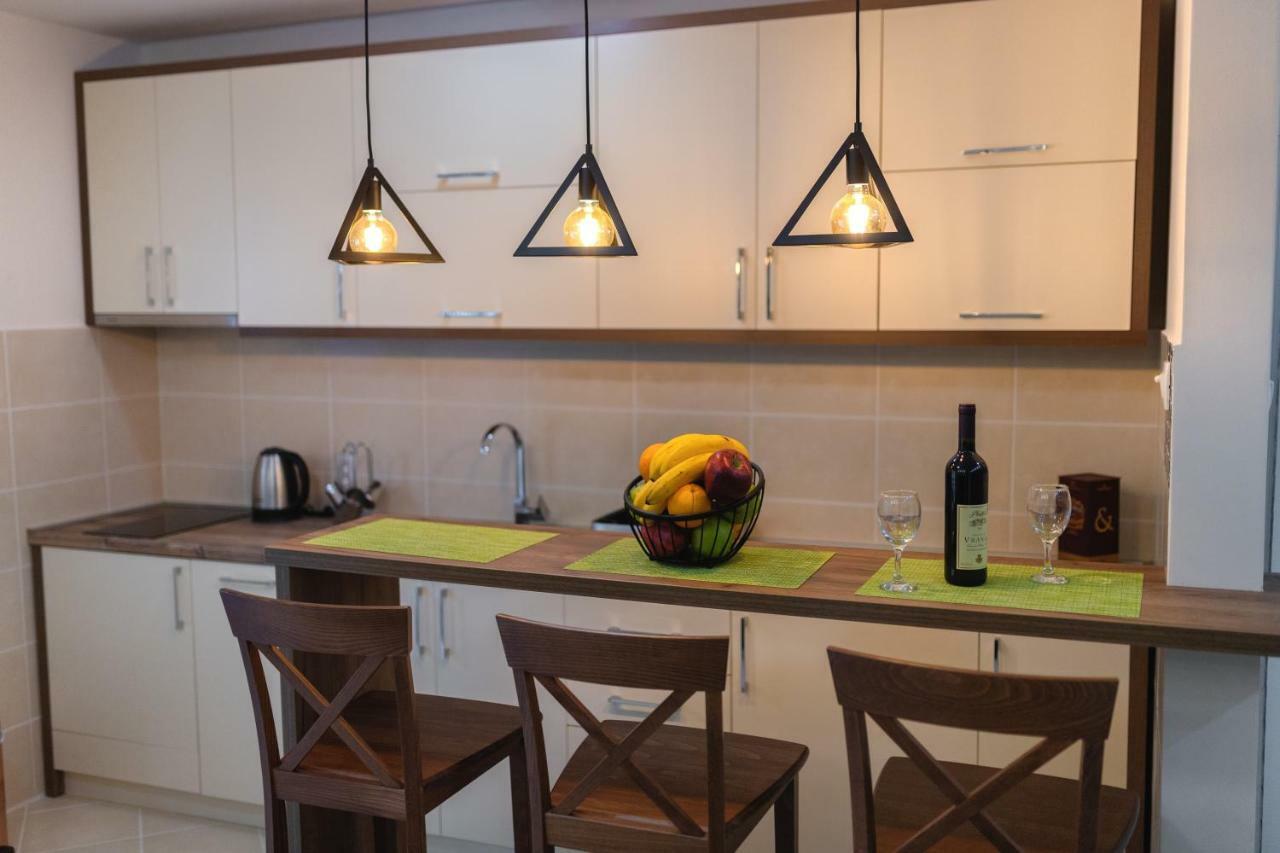 Apartmani Tref Petrovac Zewnętrze zdjęcie