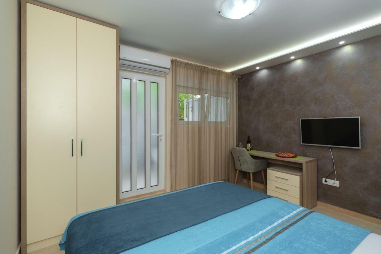 Apartmani Tref Petrovac Zewnętrze zdjęcie